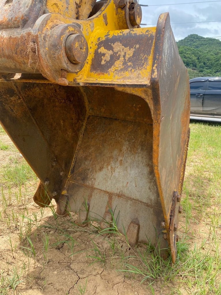 แมคโค Pc200-6 เล่มพร้อมโอน แมคโค Pc200-6 เล่มพร้อมโอน