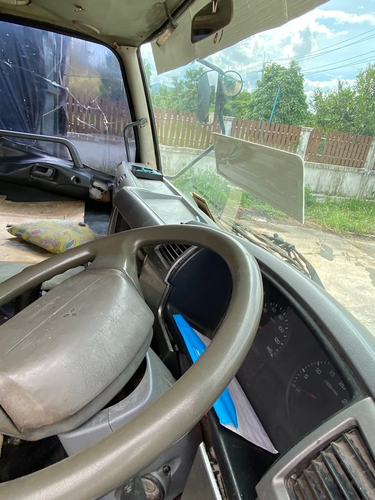 มิตซูบิชิแม่ลูก ปี55 คอกเกษตรไม่ดั๊ม มิตซูบิชิแม่ลูก ปี55 คอกเกษตรไม่ดั๊ม