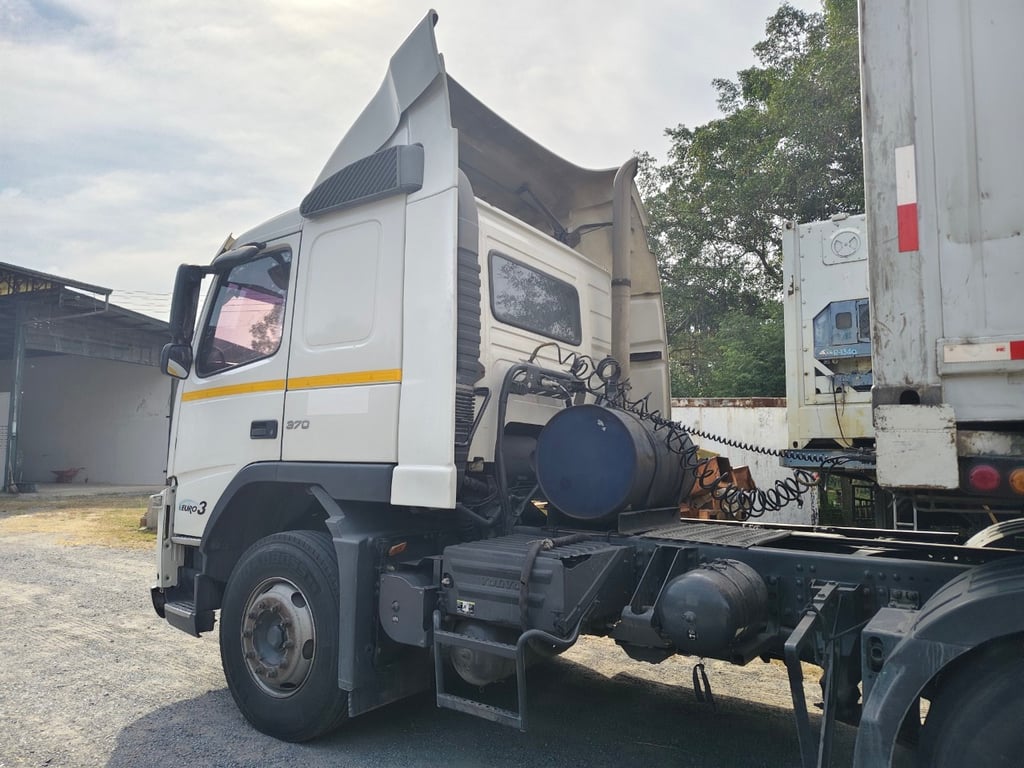 ขายรถหัวลาก มือสอง ยี่ห้อ Volvo FM9 ราคา 650,000 บาท