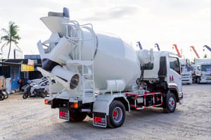 ISUZU FRR 210แรงม้า รถบรรทุก 6ล้อ โม่ผสมปูน ปี2023 เลขไมล์น้อยกว่า 100,000 กม. ISUZU FRR 210แรงม้า รถบรรทุก 6ล้อ โม่ผสมปูน ปี2023 เลขไมล์น้อยกว่า 100,000 กม.