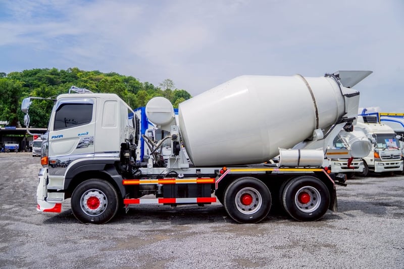 HINO FM 344แรงม้า รถบรรทุก 10ล้อ โม่ผสมปูน ปี2019