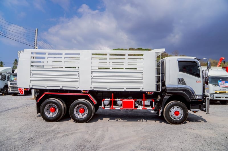 ISUZU FXZ 360แรงม้า รถบรรทุก 10ล้อ ดั้มพ์
