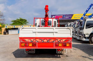 ISUZU FVM 240แรงม้า รถบรรทุก 10ล้อ กระบะเหล็กติดเครน ปี2017