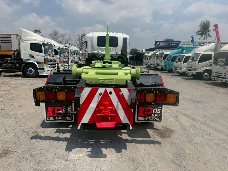 ISUZU FVZ รถบรรทุก 10ล้อ กระบะเหล็กติดเครน ปี2020 เลขไมล์น้อยกว่า 800,000 กม. ISUZU FVZ รถบรรทุก 10ล้อ กระบะเหล็กติดเครน ปี2020 เลขไมล์น้อยกว่า 800,000 กม.