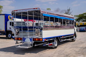 ISUZU FRR รถบรรทุก 6ล้อ สองแถว ปี2013 เลขไมล์ 792,634 กม.