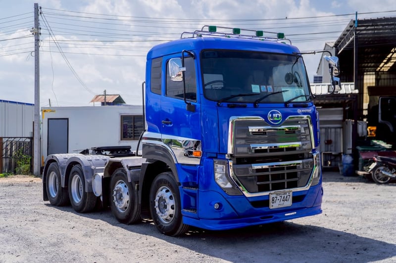 UD GWE 370แรงม้า รถบรรทุก 12ล้อ หัวลาก เฉพาะหัว ปี2020 เลขไมล์น้อยกว่า 500,000 กม. UD GWE 370แรงม้า รถบรรทุก 12ล้อ หัวลาก เฉพาะหัว ปี2020 เลขไมล์น้อยกว่า 500,000 กม.