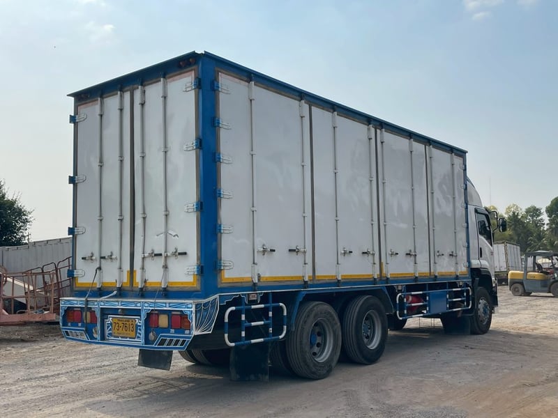 ISUZU FVM รถบรรทุก 10ล้อ ตู้แห้ง ปี2022 เลขไมล์น้อยกว่า 500,000 กม. ISUZU FVM รถบรรทุก 10ล้อ ตู้แห้ง ปี2022 เลขไมล์น้อยกว่า 500,000 กม.