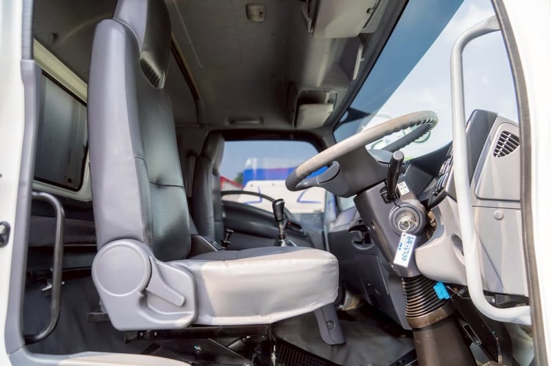 ISUZU FVM 240แรงม้า รถบรรทุก 10ล้อ พื้นเรียบ ปี2018