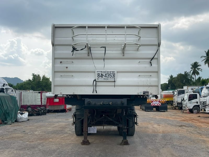 ขาย พ่วงดัั๋ม สามมิตร 2 เพลา ปี 2567 ขาย พ่วงดัั๋ม สามมิตร 2 เพลา ปี 2567