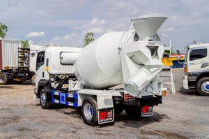 ISUZU FRR 190แรงม้า รถบรรทุก 6ล้อ โม่ผสมปูน ปี2018
