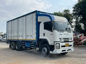 ISUZU FVM รถบรรทุก 10ล้อ ตู้แห้ง ปี2022 เลขไมล์น้อยกว่า 500,000 กม. ISUZU FVM รถบรรทุก 10ล้อ ตู้แห้ง ปี2022 เลขไมล์น้อยกว่า 500,000 กม.