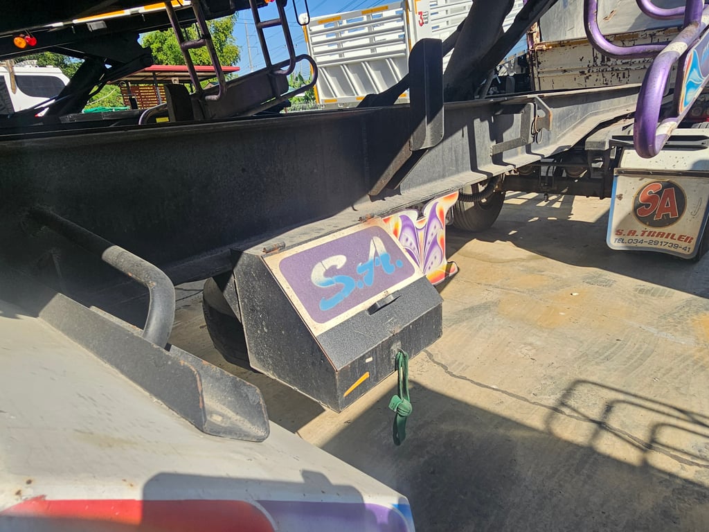 ISUZU FXZ 360  รถบรรทุก 12ล้อ พ่วงแม่ลูก ปี2012