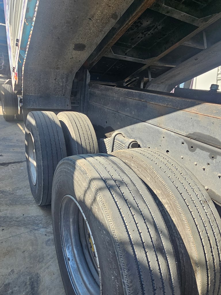 ISUZU FXZ 360  รถบรรทุก 12ล้อ พ่วงแม่ลูก ปี2012