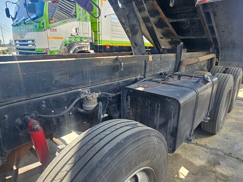 ISUZU FXZ 360  รถบรรทุก 12ล้อ พ่วงแม่ลูก ปี2012