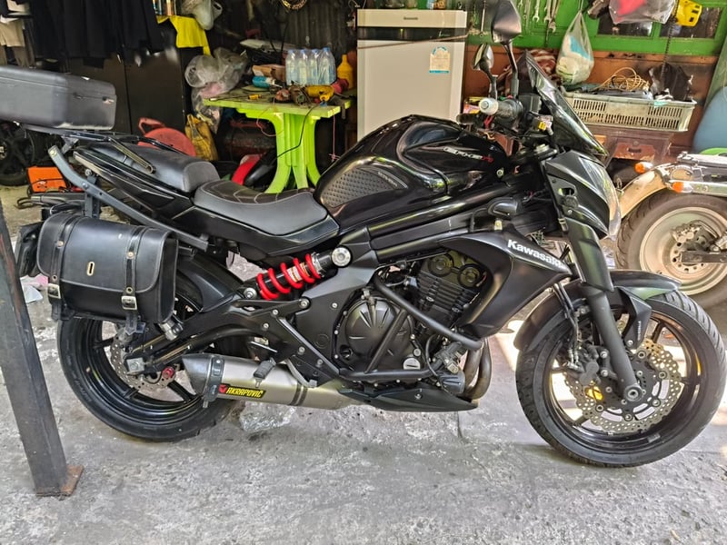 Kawasaki ER6n