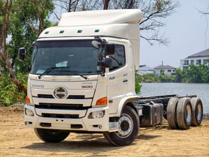 HINO FL 260แรงม้า รถบรรทุก 10ล้อ หัวลาก เฉพาะหัว ปี2017