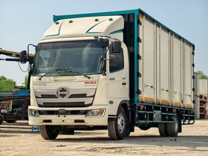 HINO FC 210แรงม้า รถบรรทุก 6ล้อ ตู้แห้ง ปี2021 เลขไมล์ 300,000 กม.