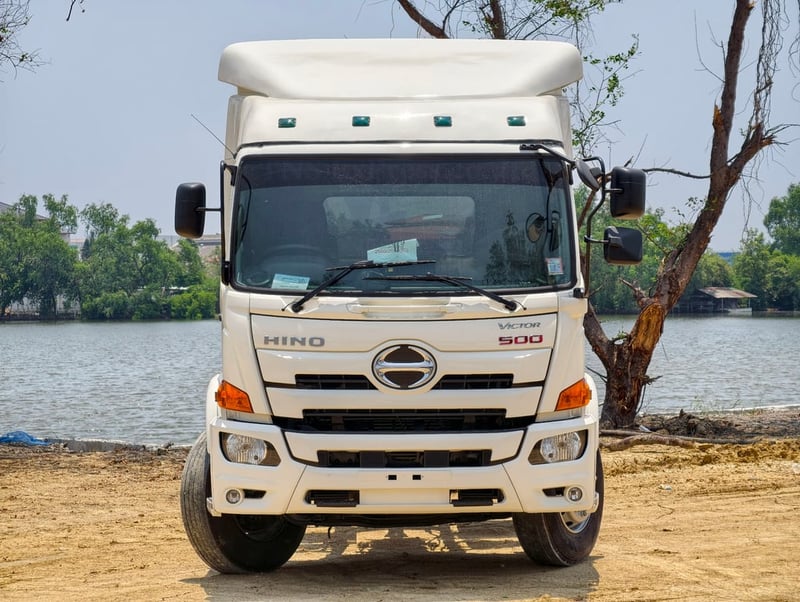 HINO FL 260แรงม้า รถบรรทุก 10ล้อ หัวลาก เฉพาะหัว ปี2017