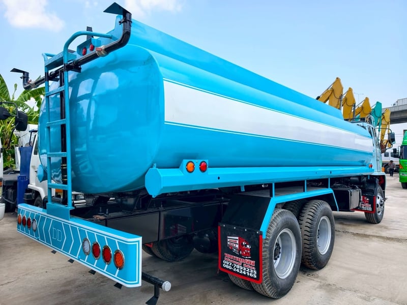 ISUZU FXZ 240แรงม้า รถบรรทุก 10ล้อ บรรทุกน้ำ ปี1995 ISUZU FXZ 240แรงม้า รถบรรทุก 10ล้อ บรรทุกน้ำ ปี1995