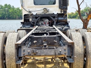 HINO FL 260แรงม้า รถบรรทุก 10ล้อ หัวลาก เฉพาะหัว ปี2017