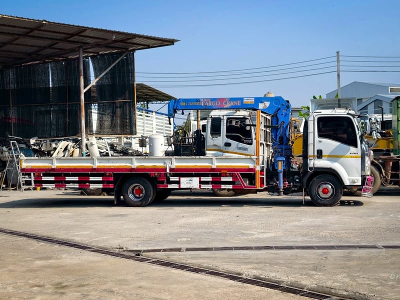 🔥ISUZU FRR 210แรงม้า รถบรรทุก 6ล้อ กระบะเหล็กติดเครน ปี2017🔥