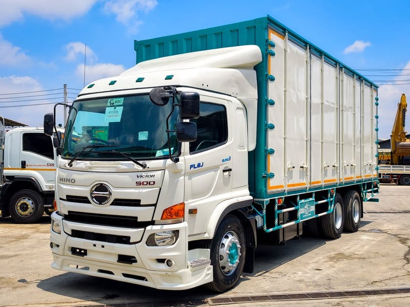 HINO FL 260แรงม้า รถบรรทุก 10ล้อ ตู้แห้ง ปี2017 HINO FL 260แรงม้า รถบรรทุก 10ล้อ ตู้แห้ง ปี2017