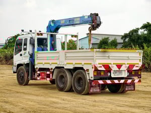 ISUZU FVZ 200แรงม้า รถบรรทุก 10ล้อ กระบะเหล็กติดเครน ปี2006 เลขไมล์ 200,000 กม. ISUZU FVZ 200แรงม้า รถบรรทุก 10ล้อ กระบะเหล็กติดเครน ปี2006 เลขไมล์ 200,000 กม.