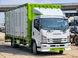 ISUZU FRR 210แรงม้า รถบรรทุก 6ล้อ ตู้แห้ง ปี2020 เลขไมล์ 200,000 กม.