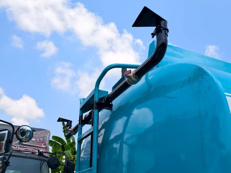 ISUZU FXZ 240แรงม้า รถบรรทุก 10ล้อ บรรทุกน้ำ ปี1995 ISUZU FXZ 240แรงม้า รถบรรทุก 10ล้อ บรรทุกน้ำ ปี1995