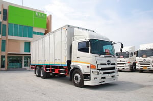 สิบล้อตู้ HINO FL8J 260 แรง(0511) สิบล้อตู้ HINO FL8J 260 แรง(0511)