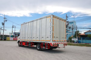 HINO FC 175แรงม้า รถบรรทุก 6ล้อ ตู้แห้ง ปี2013(8338)