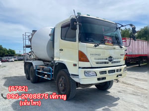 สิบล้อโม่ปูน HINO FM 1A 330แรง(6782) สิบล้อโม่ปูน HINO FM 1A 330แรง(6782)