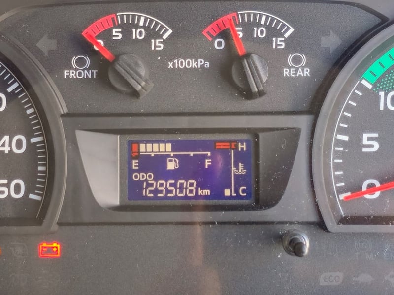 สิบล้อดั้ม HINO FG8J 260 แรง ปี2564 (1900)