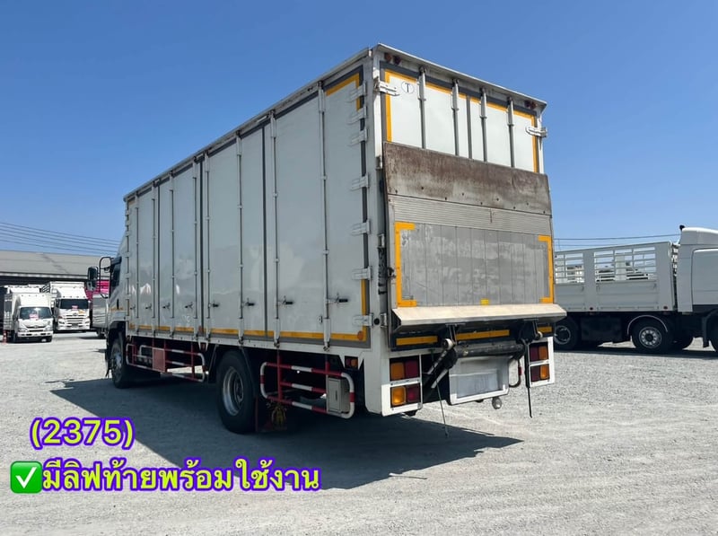 ISUZU FTR 240แรงม้า รถบรรทุก 6ล้อ ตู้แห้ง ปี2022(2375)