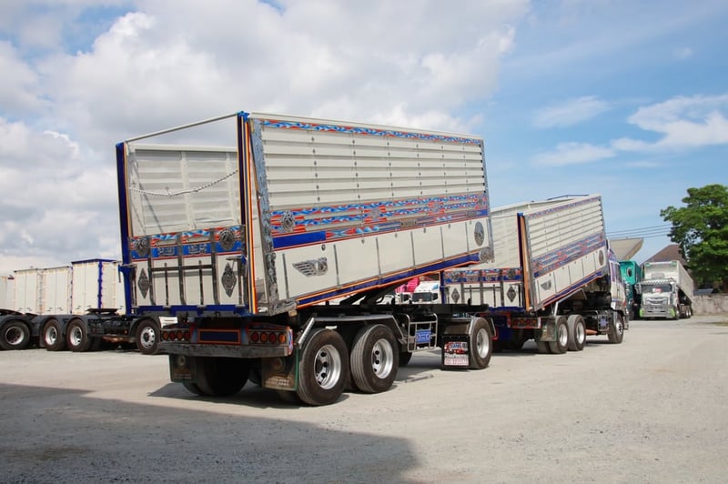 HINO FM 344แรงม้า รถบรรทุก 10ล้อ พ่วงแม่ลูก(3362-3363)