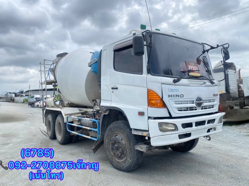 สิบล้อโม่ปูน HINO FM 1A 330 แรง(6785) สิบล้อโม่ปูน HINO FM 1A 330 แรง(6785)