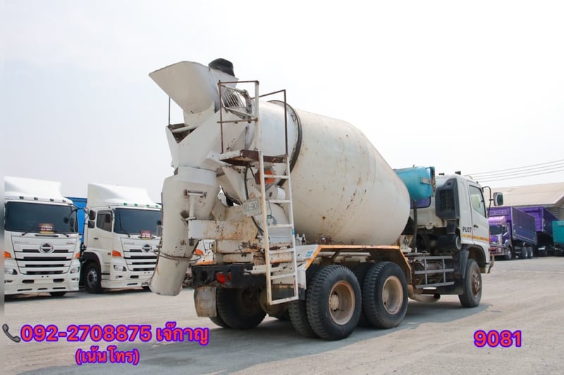 HINO FM 330แรงม้า รถบรรทุก 10ล้อ โม่ผสมปูน ปี2013(9081)