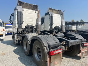 VOLVO FH 440แรงม้า รถบรรทุก หัวลาก 10ล้อ หัวลาก เฉพาะหัว ปี2015(8454)