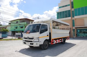 หกล้อโดยสารHINO XZU 150 แรง หกล้อโดยสารHINO XZU 150 แรง