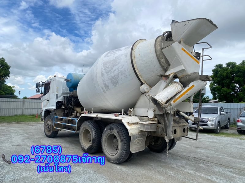 สิบล้อโม่ปูน HINO FM 1A 330 แรง(6785) สิบล้อโม่ปูน HINO FM 1A 330 แรง(6785)