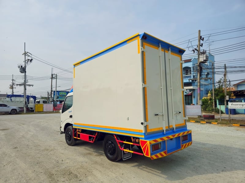 HINO XZU 136แรงม้า รถบรรทุก 4ล้อ ตู้แห้ง ปี2020(173)