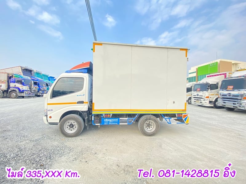 สี่ล้อตู้จัมโบ้ HINO XZU 136 แรงม้า ปี2563 (637)