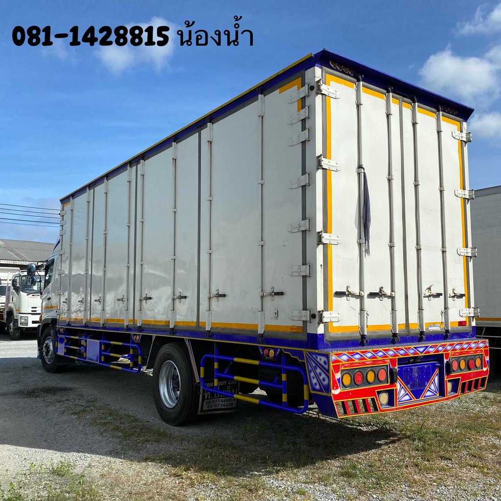 HINO FG 240แรงม้า รถบรรทุก 6ล้อ ตู้แห้ง ปี2021 (3641)