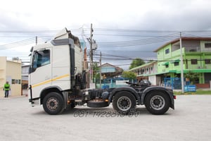 💥💥ลดล้างสต็อก 1,180,000.-💥💥 สิบล้อหัวลาก VOLVO FH 440 แรง ปี 2558 (8454) 💥💥ลดล้างสต็อก 1,180,000.-💥💥 สิบล้อหัวลาก VOLVO FH 440 แรง ปี 2558 (8454)