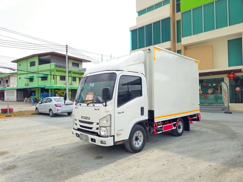 สี่ล้อตู้ ISUZU NLR104 แรง ปี 2563 (2632)