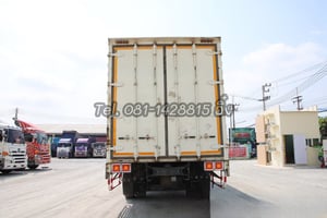 💥💥ลดล้างสต๊อก ลด 150,000 บาท 💥💥 หกล้อตู้สิบบาน HINO FG8J 240 แรง ปี 2561 (4378) 💥💥ลดล้างสต๊อก ลด 150,000 บาท 💥💥 หกล้อตู้สิบบาน HINO FG8J 240 แรง ปี 2561 (4378)