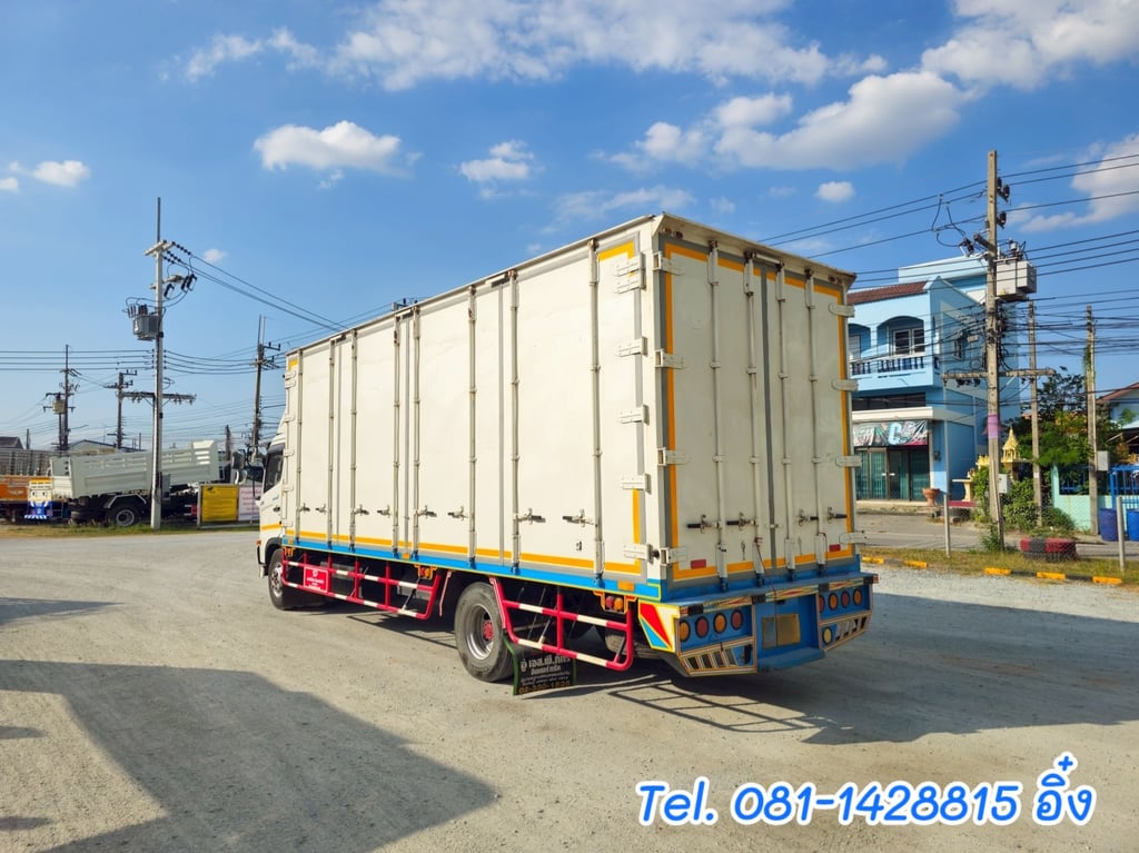 หกล้อตู้สิบบาน HINO FC9J 175 แรงม้า ปี2564 (6102)