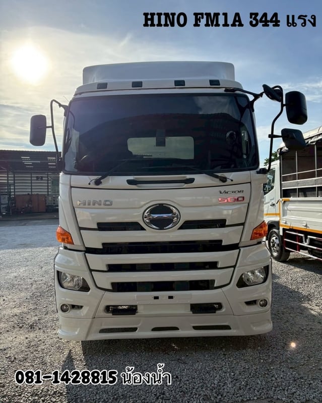 HINO FM 344แรงม้า รถบรรทุก 10ล้อ หัวลาก เฉพาะหัว ปี2021 (8646)