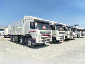 สิบสองล้อคอก VOLVO FM 440 แรงม้า ปี2556 สิบสองล้อคอก VOLVO FM 440 แรงม้า ปี2556