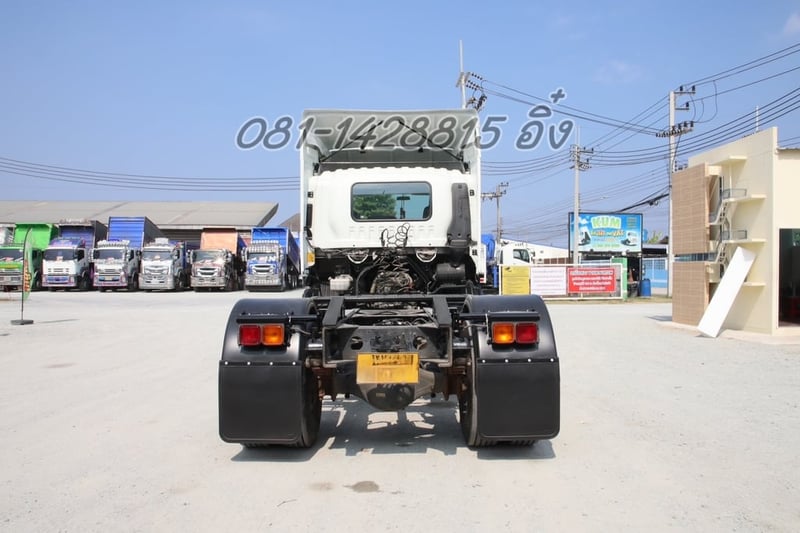 หกล้อหัวลาก ISUZU FTR 240 แรง ปี 2565 (2712)